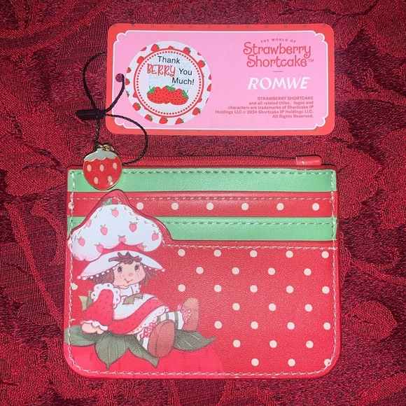 Strawberry Shortcake Credit Card Case - Picture 4 of 6